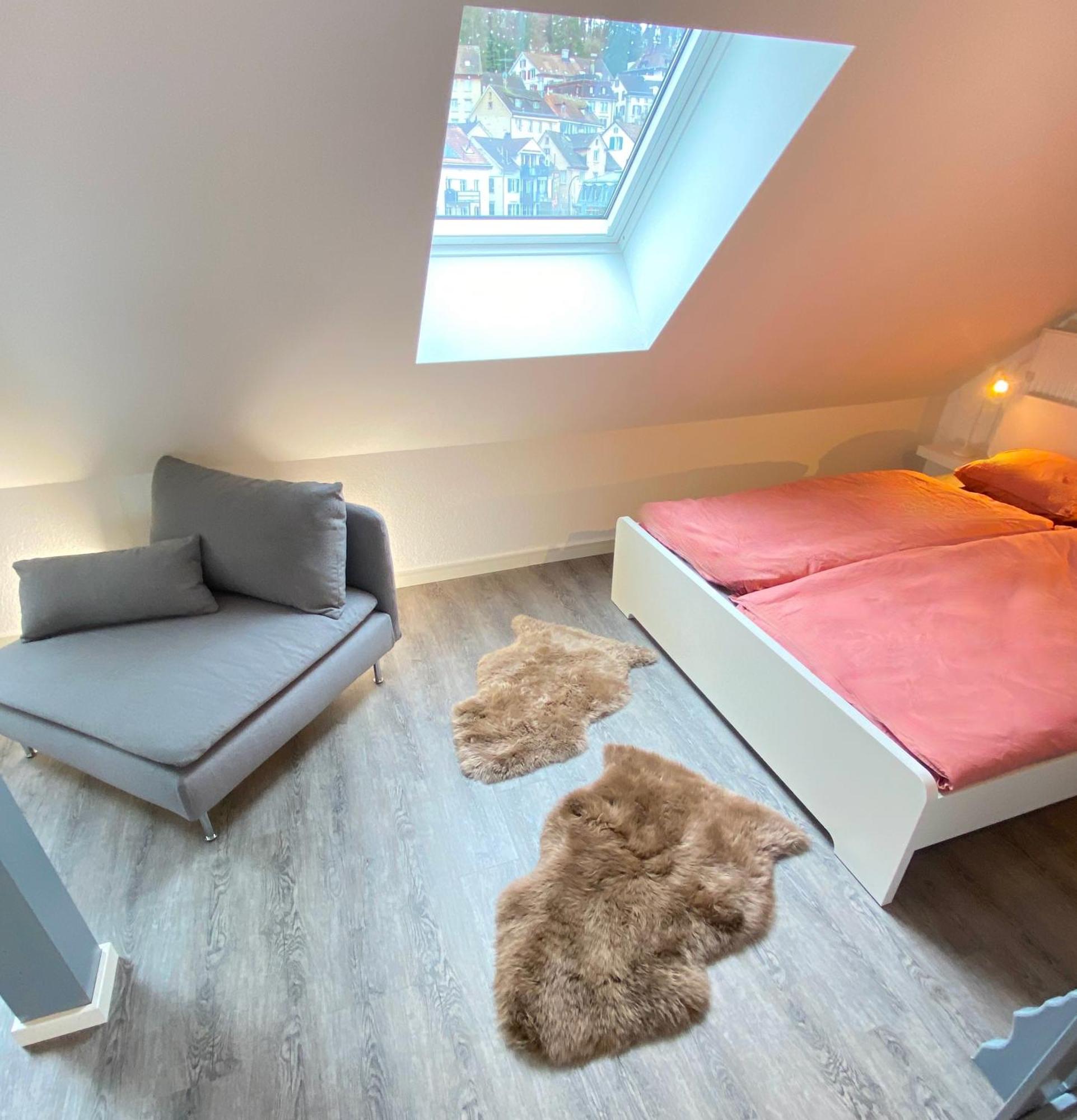 Ruhige, Neue Dachwohnung An Altstadt, Naehe Messe St. Gallen Exteriör bild